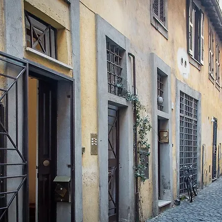 アパート In Panieri Terrace ローマ