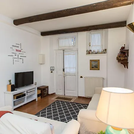 In Panieri Terrace * ローマ