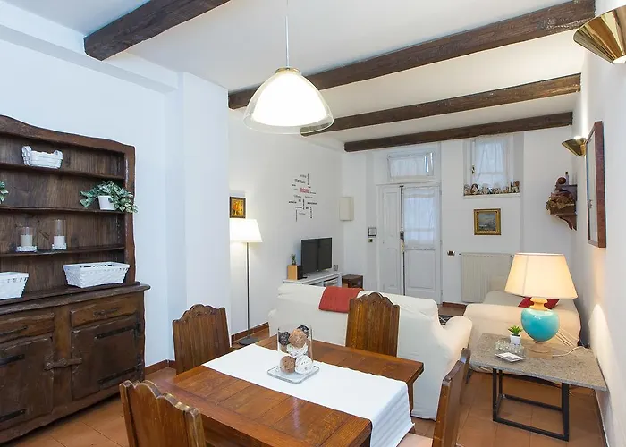 In Panieri Terrace Apartment